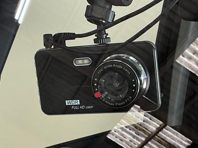 Ｎ−ＢＯＸカスタムＧ　ＳＳブラックスタイルパッケージ　ナビ　バックカメラナビ　バックカメラ　前後ドライブレコーダー　ＥＴＣ　両側電動スライドドア　前席シートヒーター　Ｂｌｕｅｔｏｏｔｈ　衝突軽減ブレーキ　サイドエアバッグ　ＨＩＤヘッドライト　１４インチ純正アルミホイール（京都府）の中古車