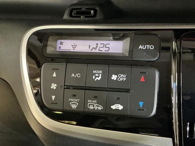 Ｎ−ＢＯＸカスタムＧ　ＳＳブラックスタイルパッケージ　ナビ　バックカメラナビ　バックカメラ　前後ドライブレコーダー　ＥＴＣ　両側電動スライドドア　前席シートヒーター　Ｂｌｕｅｔｏｏｔｈ　衝突軽減ブレーキ　サイドエアバッグ　ＨＩＤヘッドライト　１４インチ純正アルミホイール（京都府）の中古車