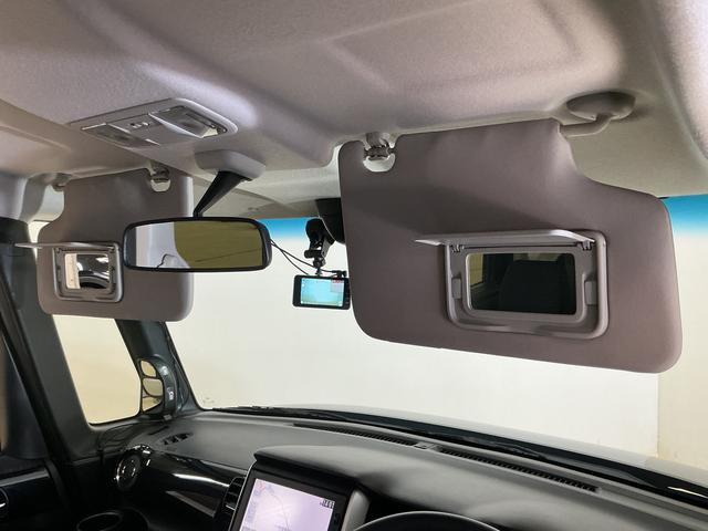 Ｎ−ＢＯＸカスタムＧ　ＳＳブラックスタイルパッケージ　ナビ　バックカメラナビ　バックカメラ　前後ドライブレコーダー　ＥＴＣ　両側電動スライドドア　前席シートヒーター　Ｂｌｕｅｔｏｏｔｈ　衝突軽減ブレーキ　サイドエアバッグ　ＨＩＤヘッドライト　１４インチ純正アルミホイール（京都府）の中古車