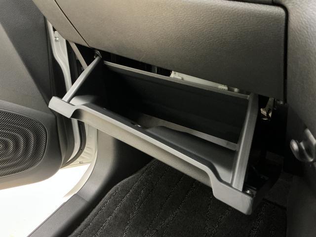 デイズハイウェイスター　Ｇターボプロパイロットエディション　ナビナビ　アラウンドビューモニター　ＥＴＣ　アダプティブクルーズコントロール　電子パーキング　オートブレーキホールド　Ｂｌｕｅｔｏｏｔｈ　ＵＳＢ　フルセグ　ツートンカラー　サイド／サイドカーテンエアバッグ（京都府）の中古車