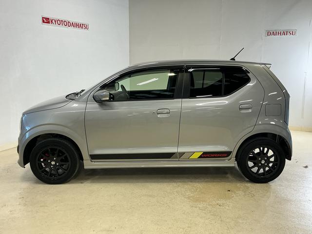 アルトワークスベースグレード　１オーナー　ターボ　５速ＭＴ　ＣＤオーディオワンオーナー　ターボ　５速ＭＴ車　ＣＤオーディオ　ＲＥＣＡＲＯシート　１５インチ純正アルミホイール　スマートキー　プッシュスタート　ＬＥＤヘッドライト　フォグライト　電格ミラースペアキー　ドアバイザー（京都府）の中古車