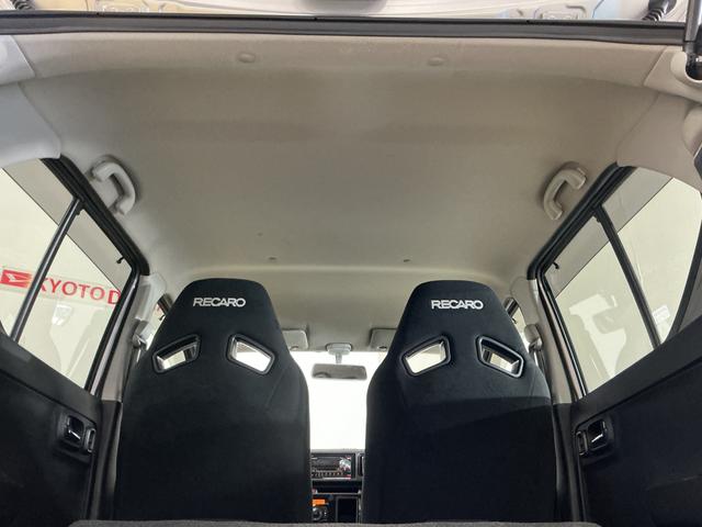 アルトワークスベースグレード　１オーナー　ターボ　５速ＭＴ　ＣＤオーディオワンオーナー　ターボ　５速ＭＴ車　ＣＤオーディオ　ＲＥＣＡＲＯシート　１５インチ純正アルミホイール　スマートキー　プッシュスタート　ＬＥＤヘッドライト　フォグライト　電格ミラースペアキー　ドアバイザー（京都府）の中古車