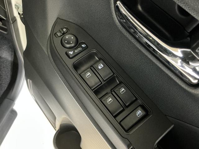 タントカスタムRS 届出済み未使用車 ターボ バックカメラ ETC届出済み未使用車 ターボ バックカメラ ETC 両側電動スライドドア アダプティブクルーズコントロール 前後コーナーセンサー 前席シートヒーター 電子パーキング オートマチックハイビーム USB接続(京都府)の中古車