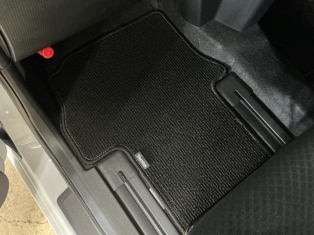 タントカスタムＲＳスタイルセレクション　ワンオーナー　ターボ　ナビワンオーナー　ターボ　ナビ　バックカメラ　ＥＴＣ　両側電動スライドドア　ロングスライドシート　アダプティブクルーズコントロール　コーナーセンサー　シートヒーター　オートマチックハイビーム　フルセグＴＶ（京都府）の中古車