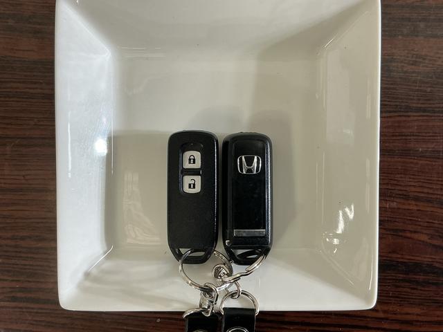 Ｎ−ＯＮＥツアラー　ワンオーナー　ターボ　ナビ　バックカメラ　ＥＴＣワンオーナー　ターボ　ナビ　バックカメラ　ＥＴＣ　ＤＶＤ再生　ワンセグＴＶ　スマートキー　プッシュスタート　横滑り防止装置　ドアバイザー　電動格納ミラー　ヘッドライトレべライザーオートエアコン（京都府）の中古車