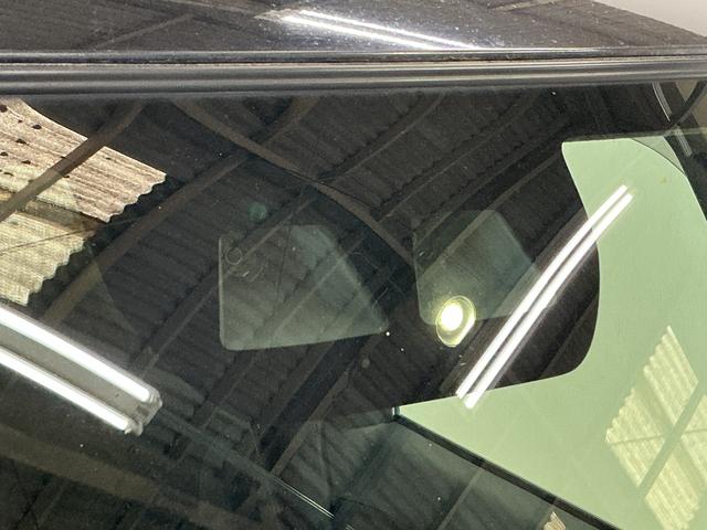 タントカスタムＸ　９インチナビ　パノラマモニター　フルセグチューナ９インチナビ　パノラマモニター　フルセグチューナー　ブルートゥース対応　プッシュボタンエンジンスタート　両側リヤパワースライドドア　ＬＥＤヘッドライト　コーナーセンサー　オートライト　オートエアコン（京都府）の中古車