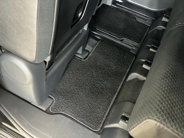 タントカスタムＸ　９インチナビ　パノラマモニター　フルセグチューナ９インチナビ　パノラマモニター　フルセグチューナー　ブルートゥース対応　プッシュボタンエンジンスタート　両側リヤパワースライドドア　ＬＥＤヘッドライト　コーナーセンサー　オートライト　オートエアコン（京都府）の中古車