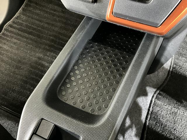 タフトＧ　ナビ　パノラマモニター　ドライブレコーダー　ＥＴＣナビ　パノラマモニター　ドライブレコーダー　ＥＴＣ　前後コーナーセンサー　前席シートヒーター　スカイフィールトップ　電子パーキング　オートマチックハイビーム　オートブレーキホールド　ＬＥＤヘッドライト（京都府）の中古車