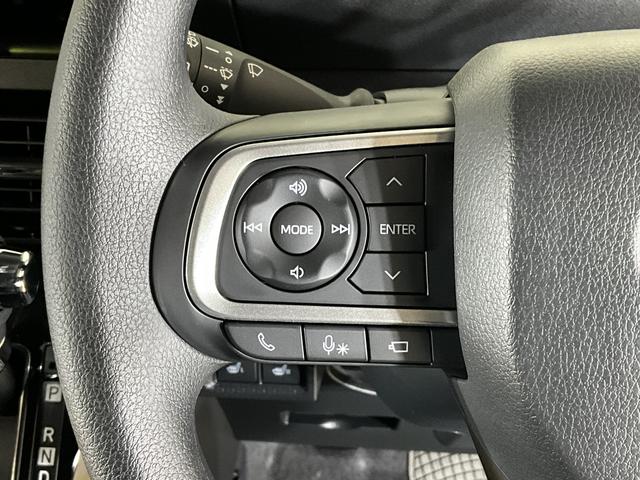 タントカスタムＸ　届出済未使用車　パノラマモニター届出済未使用車　スマートアシスト　パノラマモニター　プッシュボタンエンジンスタート　両側リヤパワースライドドア　ＬＥＤヘッドライト　オートエアコン　オートライト　コーナーセンサー　シートヒーター（京都府）の中古車