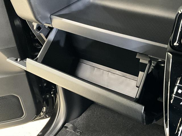 タントカスタムＸ　届出済未使用車　パノラマモニター届出済未使用車　スマートアシスト　パノラマモニター　プッシュボタンエンジンスタート　両側リヤパワースライドドア　ＬＥＤヘッドライト　オートエアコン　オートライト　コーナーセンサー　シートヒーター（京都府）の中古車