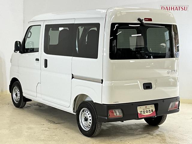 ハイゼットカーゴＤＸ　届出済み未使用車　切替式４ＷＤ　前後コーナーセンサー届出済み未使用車　切替式４ＷＤ　前後コーナーセンサー　オートマチックハイビーム　スマートアシスト　キーレスエントリー　オートライト　スペアキー有り　アイドリングストップ　横滑り防止装置　スペアタイヤ（京都府）の中古車