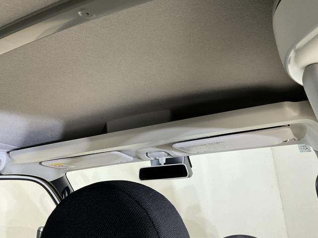 ハイゼットカーゴＤＸ　届出済み未使用車　切替式４ＷＤ　前後コーナーセンサー届出済み未使用車　切替式４ＷＤ　前後コーナーセンサー　オートマチックハイビーム　スマートアシスト　キーレスエントリー　オートライト　スペアキー有り　アイドリングストップ　横滑り防止装置　スペアタイヤ（京都府）の中古車