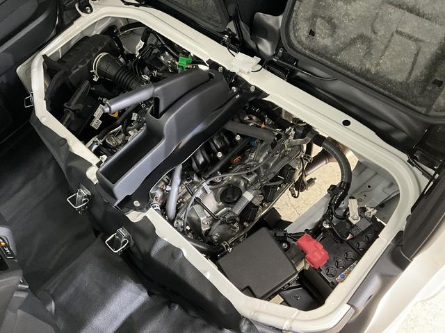 ハイゼットカーゴＤＸ　届出済み未使用車　切替式４ＷＤ　前後コーナーセンサー届出済み未使用車　切替式４ＷＤ　前後コーナーセンサー　オートマチックハイビーム　スマートアシスト　キーレスエントリー　オートライト　スペアキー有り　アイドリングストップ　横滑り防止装置　スペアタイヤ（京都府）の中古車