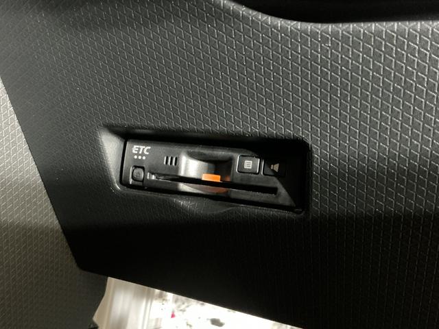 タントカスタムＲＳ　ワンオーナー　ターボ　ディスプレイオーディオワンオーナー　ターボ　ディスプレイオーディオ　バックカメラ　ＥＴＣ　両側電動スライドドア　アダプティブクルーズコントロール　コーナーセンサー　シートヒーター　電子パーキング　オートマチックハイビーム（京都府）の中古車