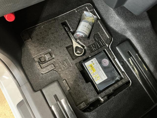 タントカスタムＲＳ　ワンオーナー　ターボ　ディスプレイオーディオワンオーナー　ターボ　ディスプレイオーディオ　バックカメラ　ＥＴＣ　両側電動スライドドア　アダプティブクルーズコントロール　コーナーセンサー　シートヒーター　電子パーキング　オートマチックハイビーム（京都府）の中古車