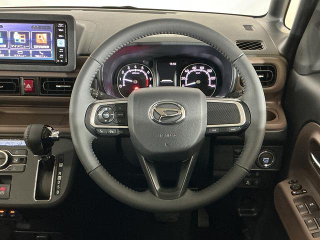 ムーヴキャンバスセオリーＧ　届出済未使用車　ナビ　パノラマモニタースマートアシスト　ナビ　パノラマモニター　フルセグチューナー　ブルートゥース対応　プッシュボタンエンジンスタート　両側リヤパワースライドドア　コーナーセンサ　ＬＥＤヘッドライト　オートエアコン　ＡＢＳ（京都府）の中古車