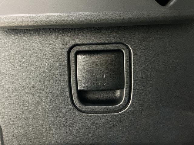 タントカスタムＲＳリミテッド　ターボ　９型ディスプレイオーディオ９インチディスプレイオーディオ　バックカメラ　フルセグチューナー　ブルートゥース対応　スマートアシスト　プッシュボタンエンジンスタート　両側リヤパワースライドドア　ターボ　クルーズコントロール　ＡＢＳ（京都府）の中古車