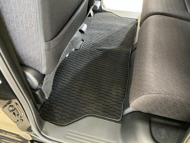 ムーヴＧ　バックカメラ　片側電動スライドドア　前後コーナーセンサーバックカメラ　片側電動スライドドア　前後コーナーセンサー　電子パーキング　オートブレーキホールド　オートマチックハイビーム　ＵＳＢチャージャー　スマートキー　オートライト　ＬＥＤヘッドライト（京都府）の中古車