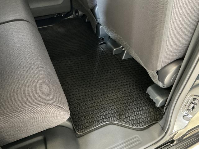 ムーヴＧ　バックカメラ　片側電動スライドドア　前後コーナーセンサーバックカメラ　片側電動スライドドア　前後コーナーセンサー　電子パーキング　オートブレーキホールド　オートマチックハイビーム　ＵＳＢチャージャー　スマートキー　オートライト　ＬＥＤヘッドライト（京都府）の中古車