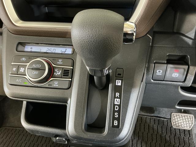 ムーヴＧ　バックカメラ　片側電動スライドドア　前後コーナーセンサーバックカメラ　片側電動スライドドア　前後コーナーセンサー　電子パーキング　オートブレーキホールド　オートマチックハイビーム　ＵＳＢチャージャー　スマートキー　オートライト　ＬＥＤヘッドライト（京都府）の中古車