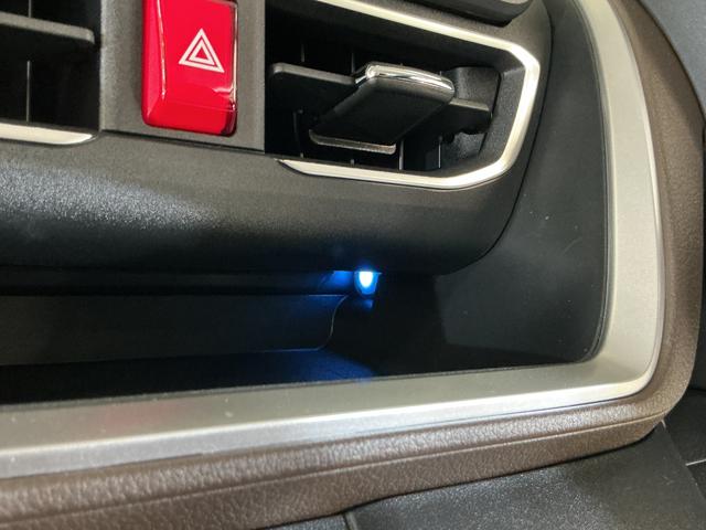 ムーヴＧ　バックカメラ　片側電動スライドドア　前後コーナーセンサーバックカメラ　片側電動スライドドア　前後コーナーセンサー　電子パーキング　オートブレーキホールド　オートマチックハイビーム　ＵＳＢチャージャー　スマートキー　オートライト　ＬＥＤヘッドライト（京都府）の中古車