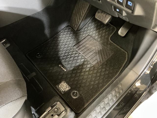 C−HRS ワンオーナー ナビ 全方位カメラ ETC クルコンワンオーナー ナビ パノラミックビューモニター ETC アダプティブクルーズコントロール ヘルプネット 電子パーキング オートマチックハイビーム オートブレーキホールド Bluetooth USB接続(京都府)の中古車