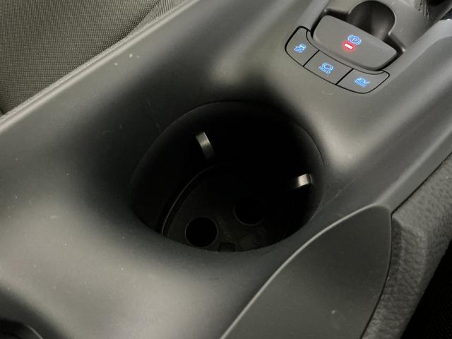 C−HRS ワンオーナー ナビ 全方位カメラ ETC クルコンワンオーナー ナビ パノラミックビューモニター ETC アダプティブクルーズコントロール ヘルプネット 電子パーキング オートマチックハイビーム オートブレーキホールド Bluetooth USB接続(京都府)の中古車