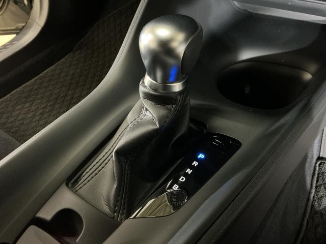 C−HRS ワンオーナー ナビ 全方位カメラ ETC クルコンワンオーナー ナビ パノラミックビューモニター ETC アダプティブクルーズコントロール ヘルプネット 電子パーキング オートマチックハイビーム オートブレーキホールド Bluetooth USB接続(京都府)の中古車