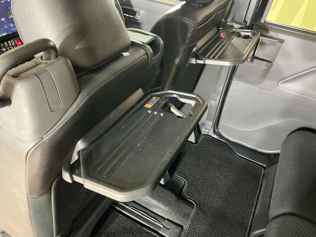 タントカスタムＲＳ　ワンオーナー　ターボ　ナビ　パノラマモニターワンオーナー　ターボ　ナビ　パノラマモニター　ドライブレコーダー　ＥＴＣ　両側電動スライドドア　ルーフハンガーバー　前後コーナーセンサー　前席シートヒーター　電子パーキング　オートマチックハイビーム（京都府）の中古車