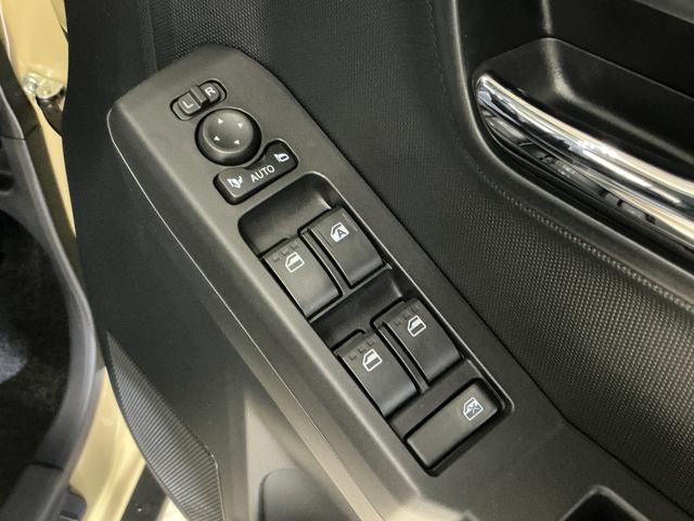 タフトＧターボ　クロムベンチャー　届出済未使用車　ナビ届出済未使用車　ターボ　ナビ　フルセグチューナー　ブルートゥース対応　バックカメラ　プッシュボタンエンジンスタート　ＬＥＤヘッドライト　アダプティブクルーズコントロール　コーナーセンサー　オートライト（京都府）の中古車