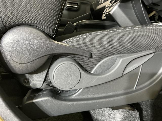 タフトＧターボ　クロムベンチャー　届出済未使用車　ナビ届出済未使用車　ターボ　ナビ　フルセグチューナー　ブルートゥース対応　バックカメラ　プッシュボタンエンジンスタート　ＬＥＤヘッドライト　アダプティブクルーズコントロール　コーナーセンサー　オートライト（京都府）の中古車