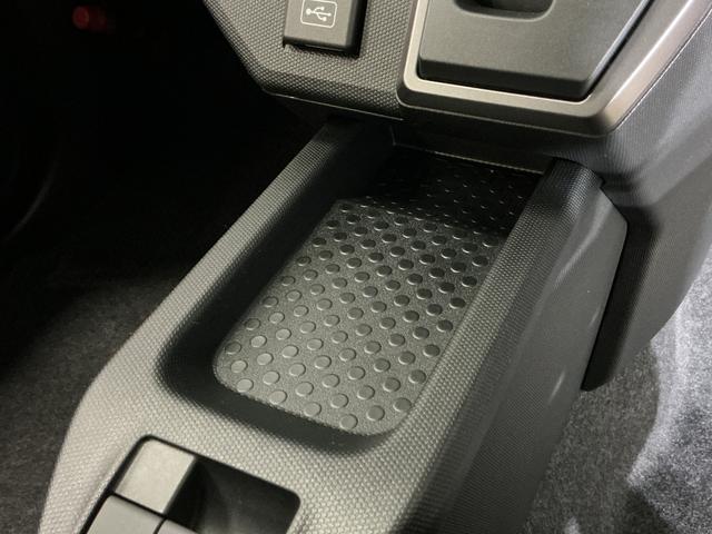 タフトＧターボ　クロムベンチャー　届出済未使用車　ナビ届出済未使用車　ターボ　ナビ　フルセグチューナー　ブルートゥース対応　バックカメラ　プッシュボタンエンジンスタート　ＬＥＤヘッドライト　アダプティブクルーズコントロール　コーナーセンサー　オートライト（京都府）の中古車