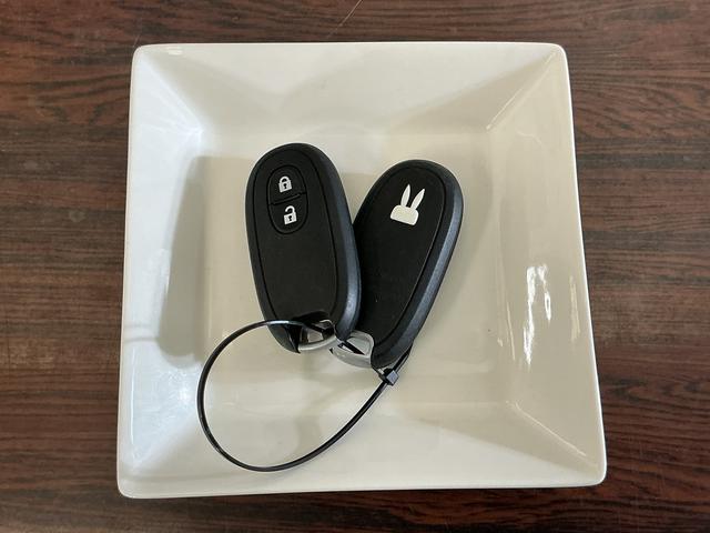 アルトラパンG ワンオーナー ナビ バックカメラ Bluetoothワンオーナー ナビ バックカメラ Bluetooth USB接続 DVD再生 スマートキー プッシュスタート 横滑り防止装置 盗難防止装置 ドアバイザー マニュアルエアコン 電動格納ミラー(京都府)の中古車