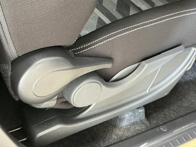 タフトＧターボ　クロムベンチャー　届出済み未使用車　ナビ　クルコン届出済み未使用車　ターボ　ナビ　バックカメラ　アダプティブクルーズコントロール　コーナーセンサー　シートヒーター　スカイフィールトップ　電子パーキング　オートマチックハイビーム　オートブレーキホールド（京都府）の中古車