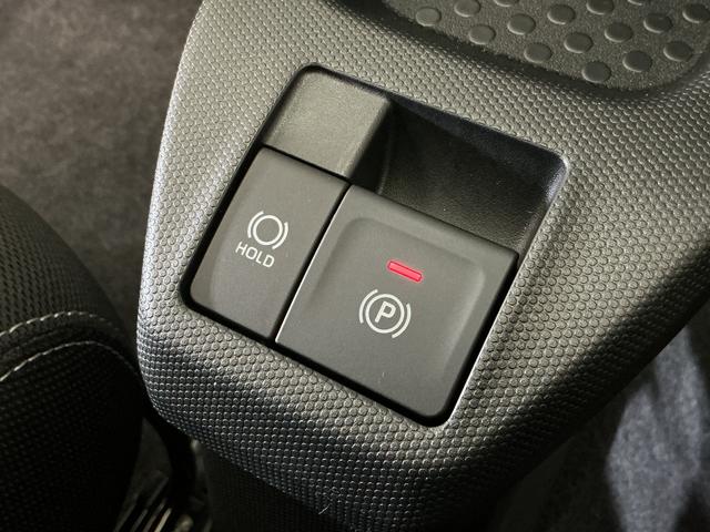 タフトＧターボ　クロムベンチャー　届出済み未使用車　ナビ　クルコン届出済み未使用車　ターボ　ナビ　バックカメラ　アダプティブクルーズコントロール　コーナーセンサー　シートヒーター　スカイフィールトップ　電子パーキング　オートマチックハイビーム　オートブレーキホールド（京都府）の中古車