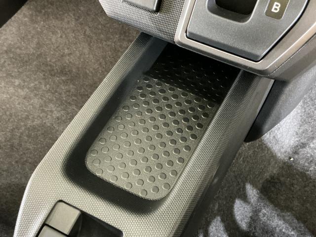 タフトＧターボ　クロムベンチャー　届出済み未使用車　ナビ　クルコン届出済み未使用車　ターボ　ナビ　バックカメラ　アダプティブクルーズコントロール　コーナーセンサー　シートヒーター　スカイフィールトップ　電子パーキング　オートマチックハイビーム　オートブレーキホールド（京都府）の中古車