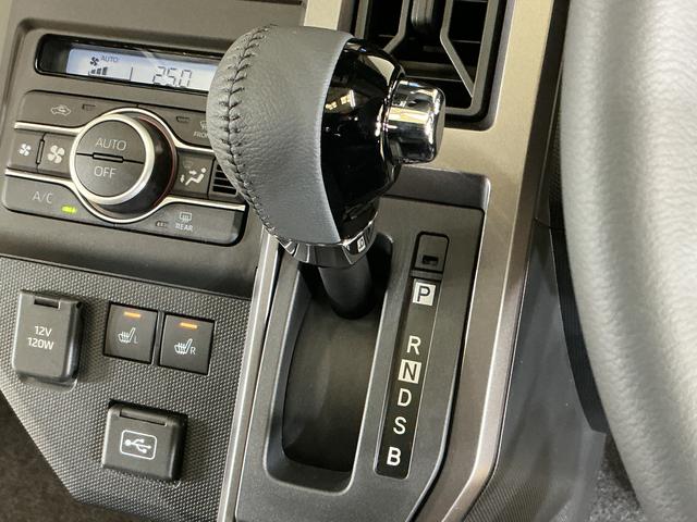 タフトＧターボ　クロムベンチャー　届出済み未使用車　ナビ　クルコン届出済み未使用車　ターボ　ナビ　バックカメラ　アダプティブクルーズコントロール　コーナーセンサー　シートヒーター　スカイフィールトップ　電子パーキング　オートマチックハイビーム　オートブレーキホールド（京都府）の中古車