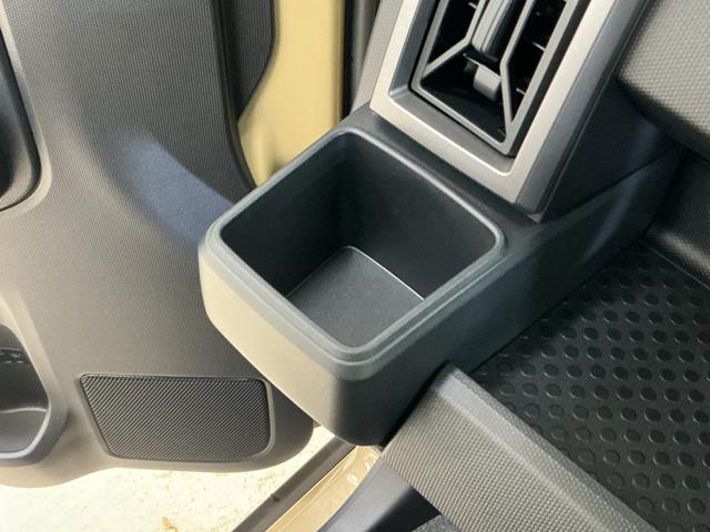 タフトＧターボ　クロムベンチャー　届出済み未使用車　ナビ　クルコン届出済み未使用車　ターボ　ナビ　バックカメラ　アダプティブクルーズコントロール　コーナーセンサー　シートヒーター　スカイフィールトップ　電子パーキング　オートマチックハイビーム　オートブレーキホールド（京都府）の中古車