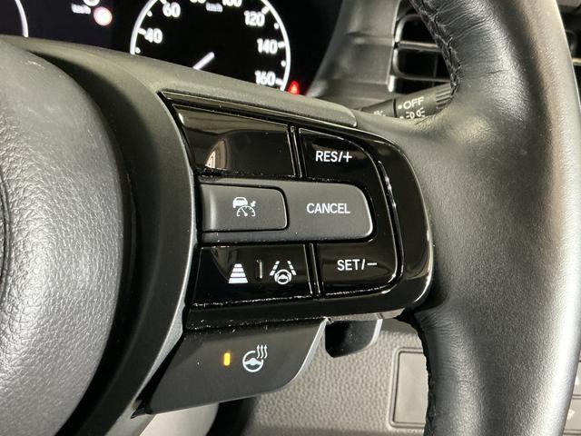 ヴェゼルｅ：ＨＥＶ　Ｚ　ナビ　バックカメラ　ＥＴＣ　ドライブレコーダナビ　バックカメラ　ＥＴＣ　ドライブレコーダー　フルセグチューナー　ブルートゥース対応　クルーズコントロール　アルミホイール　プッシュボタンエンジンスタート　シートヒーター　ＬＥＤヘッドランプ　ＡＢＳ（京都府）の中古車