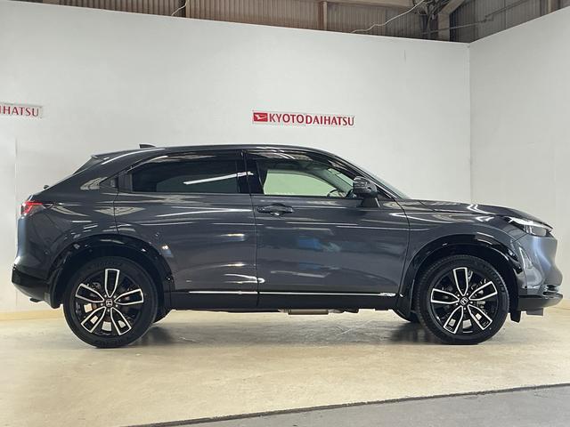 ヴェゼルｅ：ＨＥＶ　Ｚ　ナビ　バックカメラ　ＥＴＣ　ドライブレコーダナビ　バックカメラ　ＥＴＣ　ドライブレコーダー　フルセグチューナー　ブルートゥース対応　クルーズコントロール　アルミホイール　プッシュボタンエンジンスタート　シートヒーター　ＬＥＤヘッドランプ　ＡＢＳ（京都府）の中古車