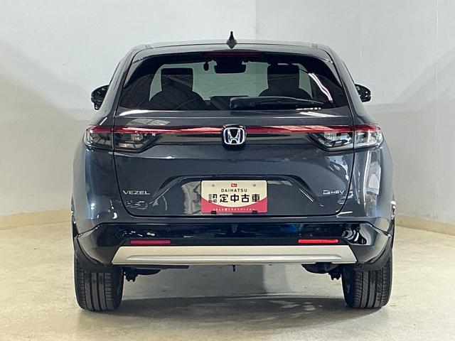 ヴェゼルｅ：ＨＥＶ　Ｚ　ナビ　バックカメラ　ＥＴＣ　ドライブレコーダナビ　バックカメラ　ＥＴＣ　ドライブレコーダー　フルセグチューナー　ブルートゥース対応　クルーズコントロール　アルミホイール　プッシュボタンエンジンスタート　シートヒーター　ＬＥＤヘッドランプ　ＡＢＳ（京都府）の中古車