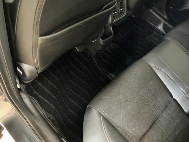 ヴェゼルｅ：ＨＥＶ　Ｚ　ナビ　バックカメラ　ＥＴＣ　ドライブレコーダナビ　バックカメラ　ＥＴＣ　ドライブレコーダー　フルセグチューナー　ブルートゥース対応　クルーズコントロール　アルミホイール　プッシュボタンエンジンスタート　シートヒーター　ＬＥＤヘッドランプ　ＡＢＳ（京都府）の中古車