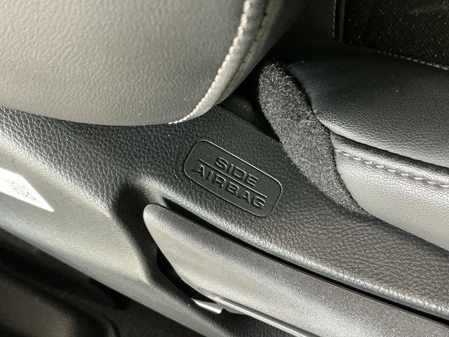 ヴェゼルｅ：ＨＥＶ　Ｚ　ナビ　バックカメラ　ＥＴＣ　ドライブレコーダナビ　バックカメラ　ＥＴＣ　ドライブレコーダー　フルセグチューナー　ブルートゥース対応　クルーズコントロール　アルミホイール　プッシュボタンエンジンスタート　シートヒーター　ＬＥＤヘッドランプ　ＡＢＳ（京都府）の中古車