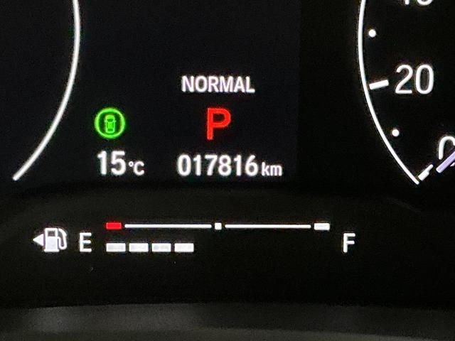 ヴェゼルｅ：ＨＥＶ　Ｚ　ナビ　バックカメラ　ＥＴＣ　ドライブレコーダナビ　バックカメラ　ＥＴＣ　ドライブレコーダー　フルセグチューナー　ブルートゥース対応　クルーズコントロール　アルミホイール　プッシュボタンエンジンスタート　シートヒーター　ＬＥＤヘッドランプ　ＡＢＳ（京都府）の中古車