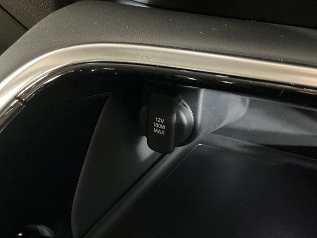 ヴェゼルｅ：ＨＥＶ　Ｚ　ナビ　バックカメラ　ＥＴＣ　ドライブレコーダナビ　バックカメラ　ＥＴＣ　ドライブレコーダー　フルセグチューナー　ブルートゥース対応　クルーズコントロール　アルミホイール　プッシュボタンエンジンスタート　シートヒーター　ＬＥＤヘッドランプ　ＡＢＳ（京都府）の中古車