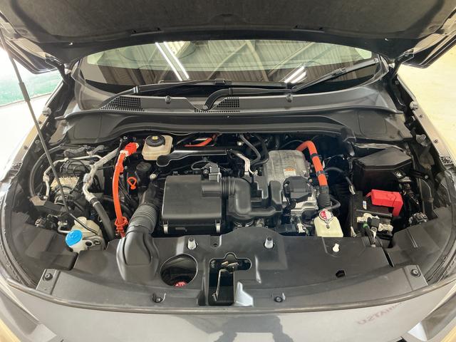 ヴェゼルｅ：ＨＥＶ　Ｚ　ナビ　バックカメラ　ＥＴＣ　ドライブレコーダナビ　バックカメラ　ＥＴＣ　ドライブレコーダー　フルセグチューナー　ブルートゥース対応　クルーズコントロール　アルミホイール　プッシュボタンエンジンスタート　シートヒーター　ＬＥＤヘッドランプ　ＡＢＳ（京都府）の中古車