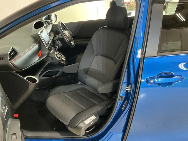 シエンタハイブリッドＧ　ワンオーナー　福祉車両　ナビ　全方位カメラワンオーナー　福祉車両　ナビ　全方位カメラ　ドラレコ　ＥＴＣ　ターンチルトシート　両側電動スライドドア　コーナーセンサー　オートクルーズコントロール　オートマチックハイビーム　Ｂｌｕｅｔｏｏｔｈ（京都府）の中古車