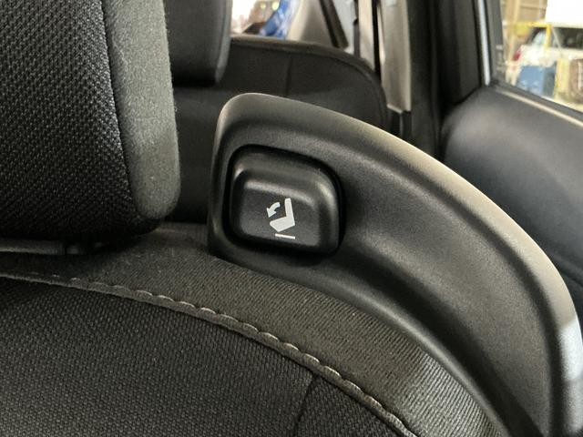 シエンタハイブリッドＧ　ワンオーナー　福祉車両　ナビ　全方位カメラワンオーナー　福祉車両　ナビ　全方位カメラ　ドラレコ　ＥＴＣ　ターンチルトシート　両側電動スライドドア　コーナーセンサー　オートクルーズコントロール　オートマチックハイビーム　Ｂｌｕｅｔｏｏｔｈ（京都府）の中古車