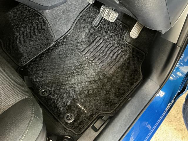 シエンタハイブリッドＧ　ワンオーナー　福祉車両　ナビ　全方位カメラワンオーナー　福祉車両　ナビ　全方位カメラ　ドラレコ　ＥＴＣ　ターンチルトシート　両側電動スライドドア　コーナーセンサー　オートクルーズコントロール　オートマチックハイビーム　Ｂｌｕｅｔｏｏｔｈ（京都府）の中古車