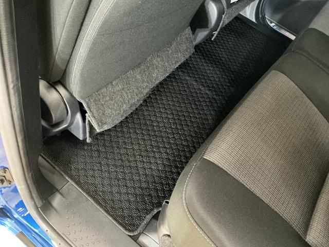 シエンタハイブリッドＧ　ワンオーナー　福祉車両　ナビ　全方位カメラワンオーナー　福祉車両　ナビ　全方位カメラ　ドラレコ　ＥＴＣ　ターンチルトシート　両側電動スライドドア　コーナーセンサー　オートクルーズコントロール　オートマチックハイビーム　Ｂｌｕｅｔｏｏｔｈ（京都府）の中古車